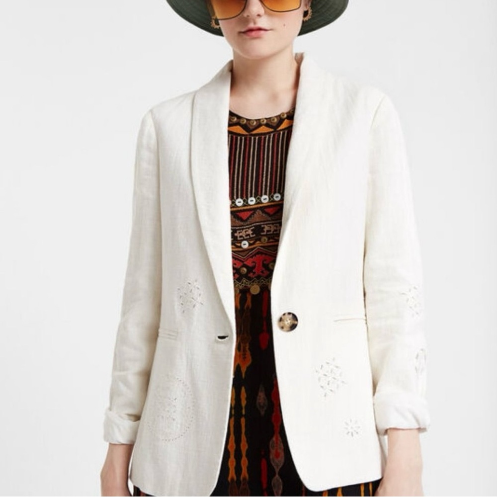 NWT Desigual Floral Cut Out Blazer Size 38